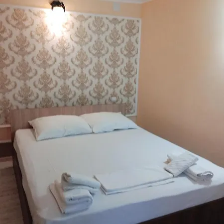 Vila - Creta 2 Mamaia Sat