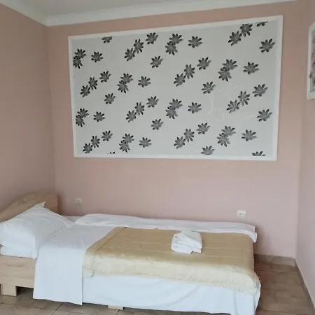 Vila - Creta 2 Mamaia Sat *